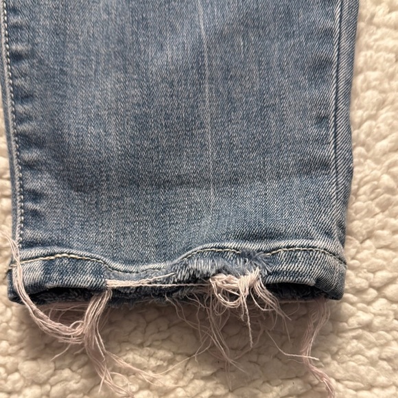 Judy Blue Boyfriend Jeans in Blue with Distressed Details - Picture 9 of 10